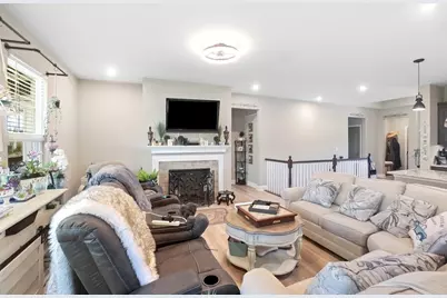 6057 Windcliff Drive E, Grove City, OH 43123 - Photo 6
