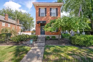 390 E Sycamore St, Columbus, OH 43206 - Photo 2