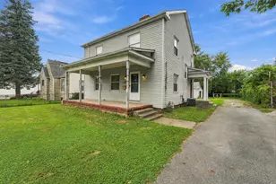 2146 Leonard Ave, Columbus, OH 43219 - Photo 2