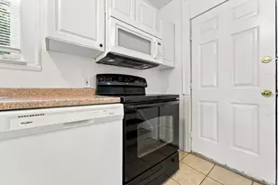 2146 Leonard Ave, Columbus, OH 43219 - Photo 14