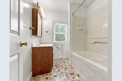2146 Leonard Avenue, Columbus, OH 43219 - Photo 24