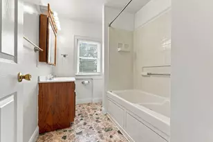 2146 Leonard Ave, Columbus, OH 43219 - Photo 24