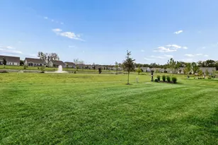 6252 Windcliff Dr, Grove City, OH 43123 - Photo 50