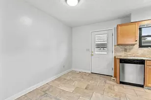 3827 Queen Anne Pl, Grove City, OH 43123 - Photo 10