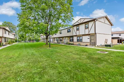 3827 Queen Anne Place, Grove City, OH 43123 - Photo 36