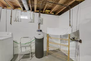 3060 Dunloe Rd, Columbus, OH 43232 - Photo 36