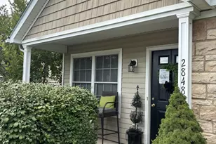 2848 Hillstone St, Columbus, OH 43219 - Photo 2