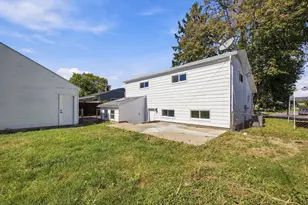 7047 Roundelay Rd S, Reynoldsburg, OH 43068 - Photo 38