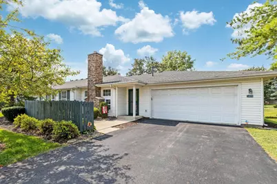 2499 Crystal Springs Drive, Hilliard, OH 43026 - Photo 1