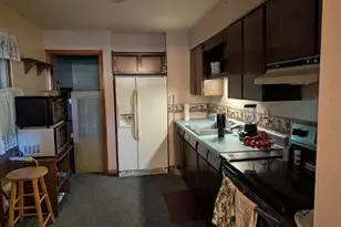2657 East Dr, Marion, OH 43302 - Photo 2