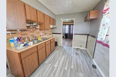 1283 Duxberry Avenue, Columbus, OH 43211 - Photo 2