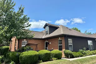 2566 Trotterslane Dr, Columbus, OH 43235 - Photo 1