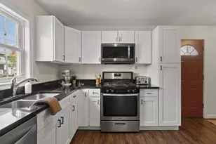 271 E Jenkins Ave, Columbus, OH 43207 - Photo 12