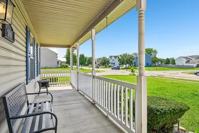 800 McKees Mill Run, New Carlisle, OH 45344 - Photo 4