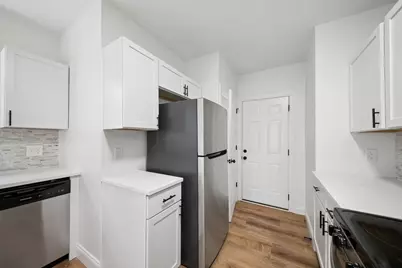 1349 S Champion Avenue, Columbus, OH 43206 - Photo 12