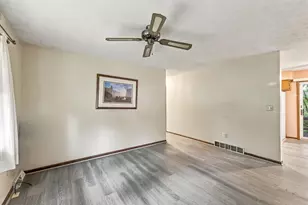 305 Lake St, Delaware, OH 43015 - Photo 10