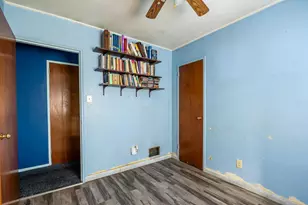 1143 Manfeld Dr, Columbus, OH 43227 - Photo 18