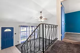 1143 Manfeld Dr, Columbus, OH 43227 - Photo 2