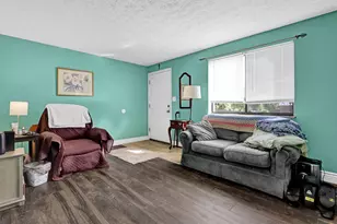 4880 Berry Hill Ct, Columbus, OH 43230 - Photo 6