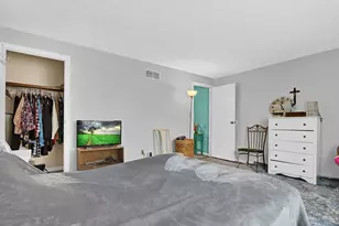 4880 Berry Hill Ct, Columbus, OH 43230 - Photo 14
