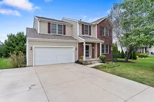 1597 Daffodil Pl, Lewis Center, OH 43035 - Photo 2