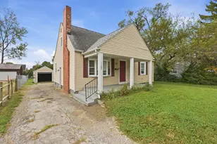 1107 Smith Rd, Columbus, OH 43207 - Photo 2