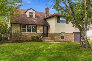 1026 Havendale Dr, Columbus, OH 43220 - Photo 2