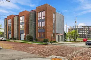 75 E Russell St, Columbus, OH 43215 - Photo 4