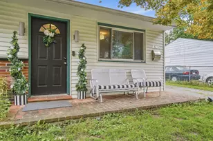 1674 Burlington Ave, Columbus, OH 43227 - Photo 4