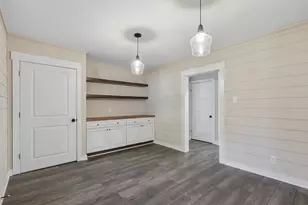2562 Graham Ave, Akron, OH 44312 - Photo 10