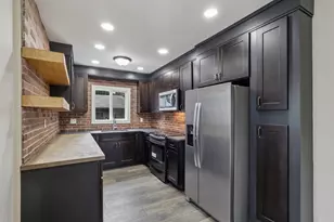2562 Graham Ave, Akron, OH 44312 - Photo 12