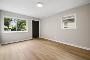 1225 Aberdeen Ave, Columbus, OH 43211 - Photo 6