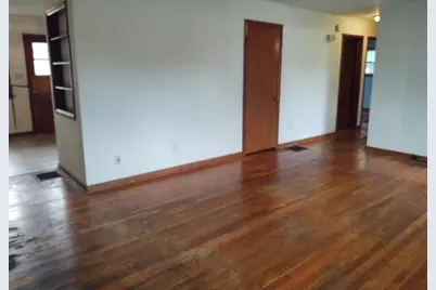 892-894 Salisbury Road, Columbus, OH 43204 - Photo 8