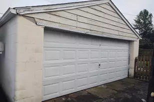 892-894 Salisbury Rd, Columbus, OH 43204 - Photo 6