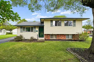 1494 Cranwood Dr, Columbus, OH 43229 - Photo 2