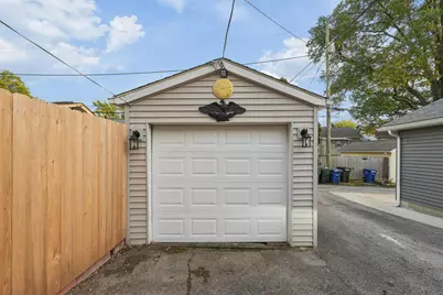 335 E Weber Road, Columbus, OH 43202 - Photo 34