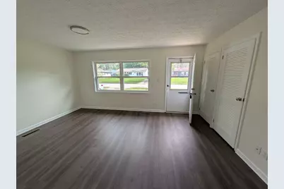 1055 Cottingham Road, Reynoldsburg, OH 43068 - Photo 2