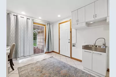 3810 Dorko Court, Columbus, OH 43224 - Photo 4