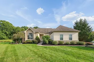8605 Swisher Creek Crossing, New Albany, OH 43054 - Photo 1