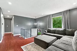 5346 Carbondale Dr, Columbus, OH 43232 - Photo 6