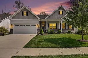 252 Arlington Dr, Pickerington, OH 43147 - Photo 1