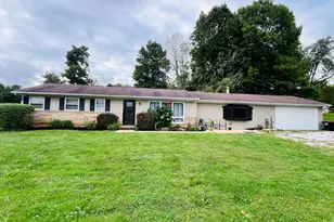 7198 Canyon Rd SE, Hebron, OH 43025 - Photo 1