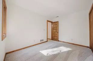 399 Hickory Ln, Westerville, OH 43081 - Photo 42