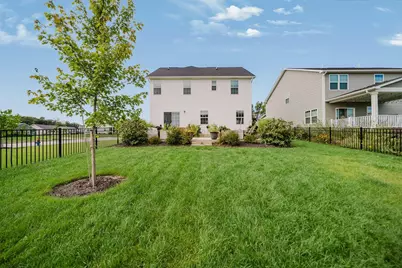 1445 Augustine Drive, Marysville, OH 43040 - Photo 4