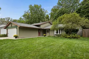 1201 Addison Dr, Reynoldsburg, OH 43068 - Photo 1
