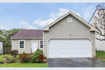 385 Oak Village Drive, Columbus, OH 43207 - Photo 2