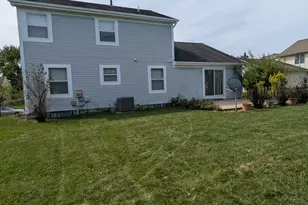 5736 Morningstar Dr, Galloway, OH 43119 - Photo 4