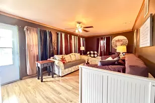 1054 S James Rd, Columbus, OH 43227 - Photo 6