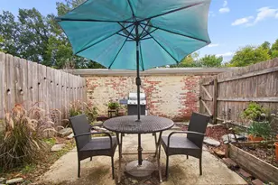 2815 Chateau Cir S, Columbus, OH 43221 - Photo 20
