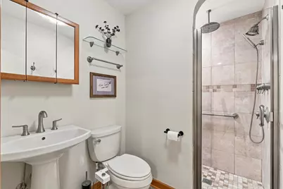 2047 McCoy Road, Upper Arlington, OH 43220 - Photo 32
